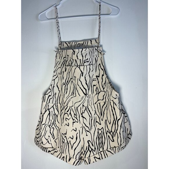 Princess Polly Women's Overalls Zebra Striped Size 2 - Picture 8 of 8